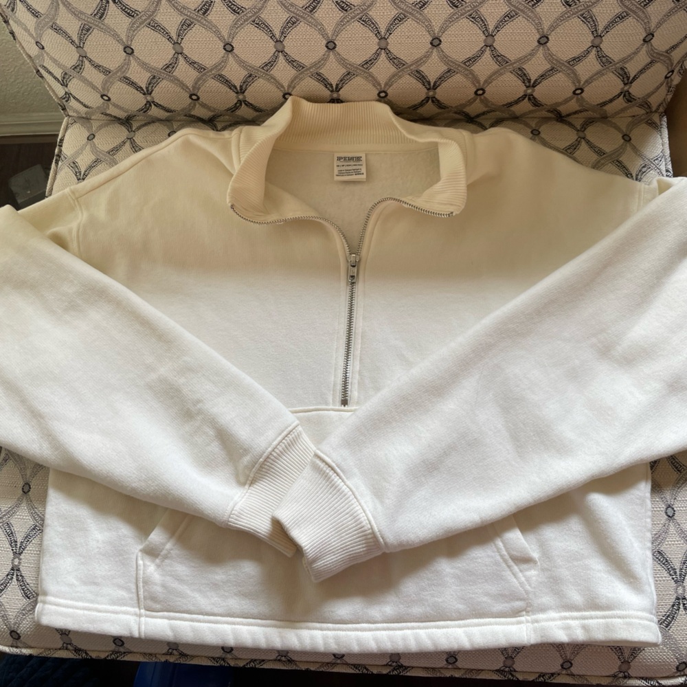 PINK Victoria's Secret Cream Set